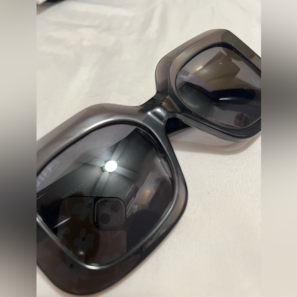 Diff Giada In Black Polarized - image 1